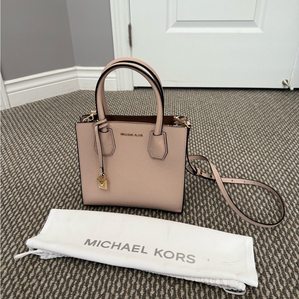 Michael Kors Pink Mercer Leather Crossbody